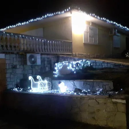 Guest house Luka