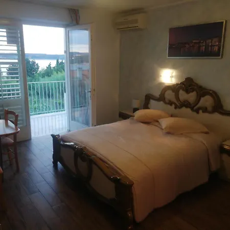 Guest house Luka